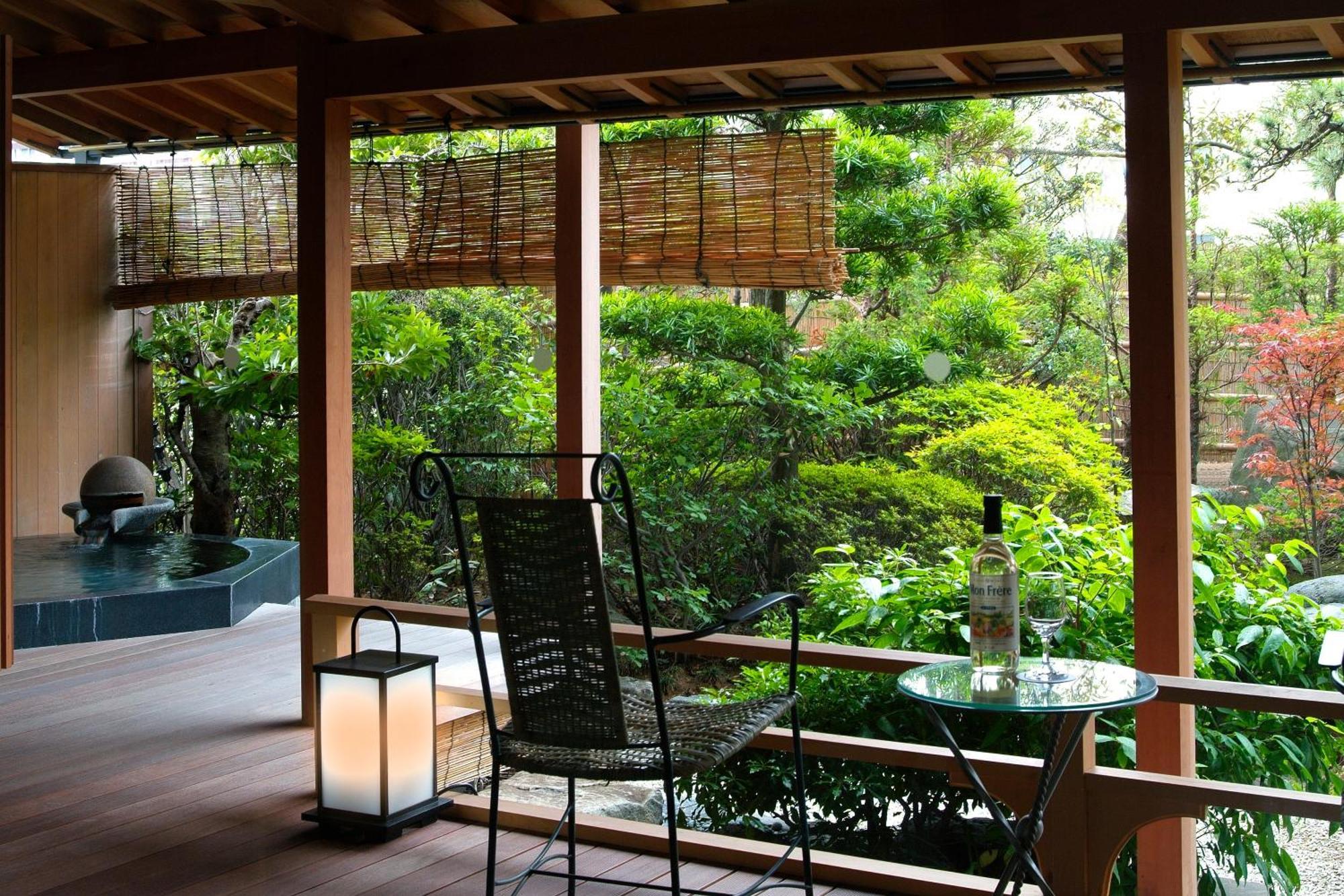 Hotel Grandia Housen Awara Esterno foto