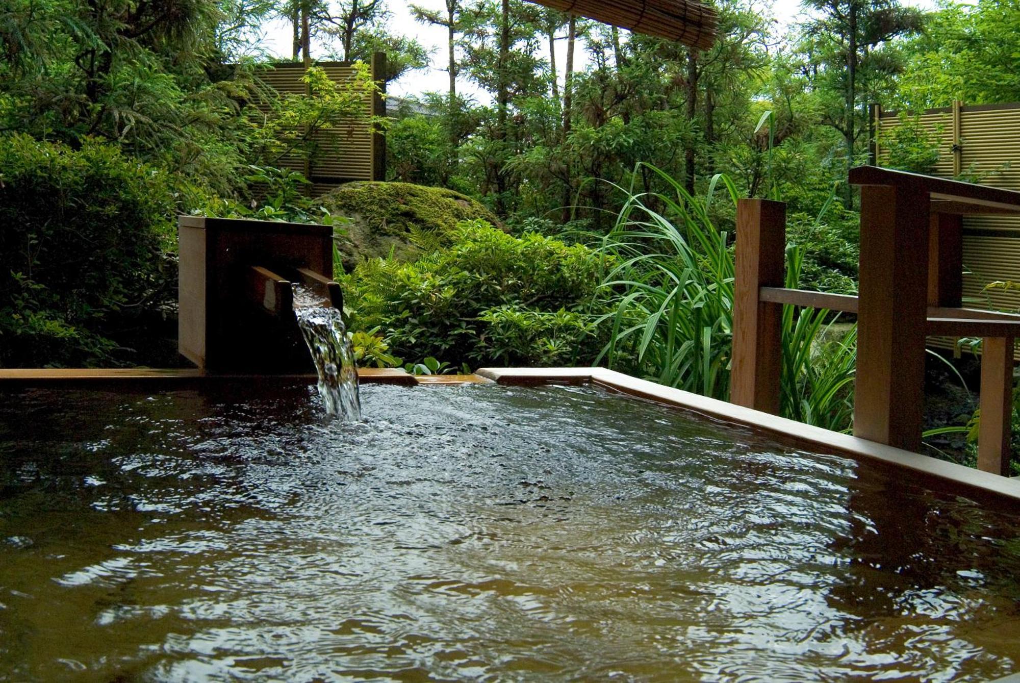 Hotel Grandia Housen Awara Esterno foto